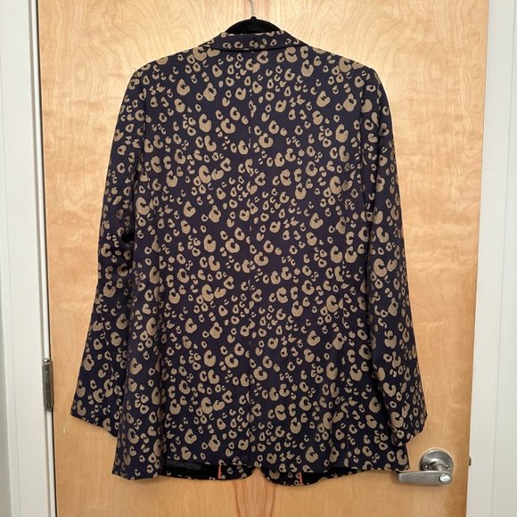 Stretch Jacquard Tailored Blazer - Picture 9 of 9